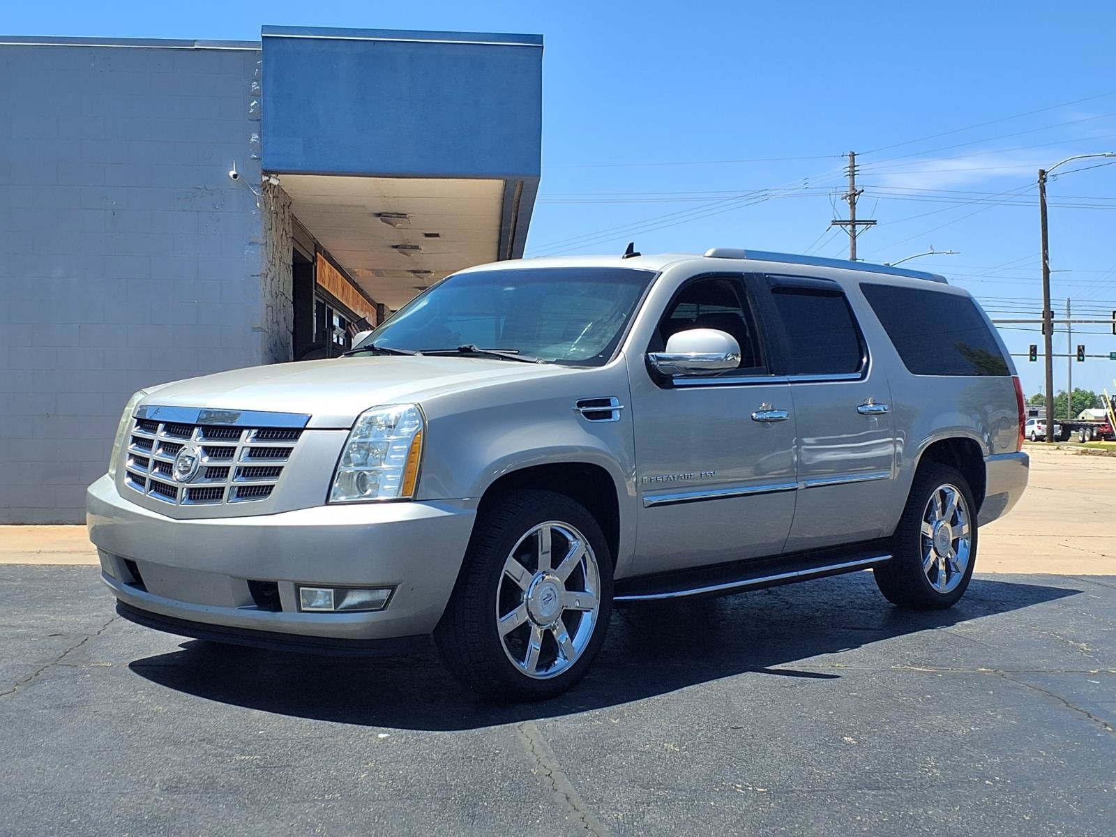 Used 2008 Cadillac Escalade ESV AWD image 8