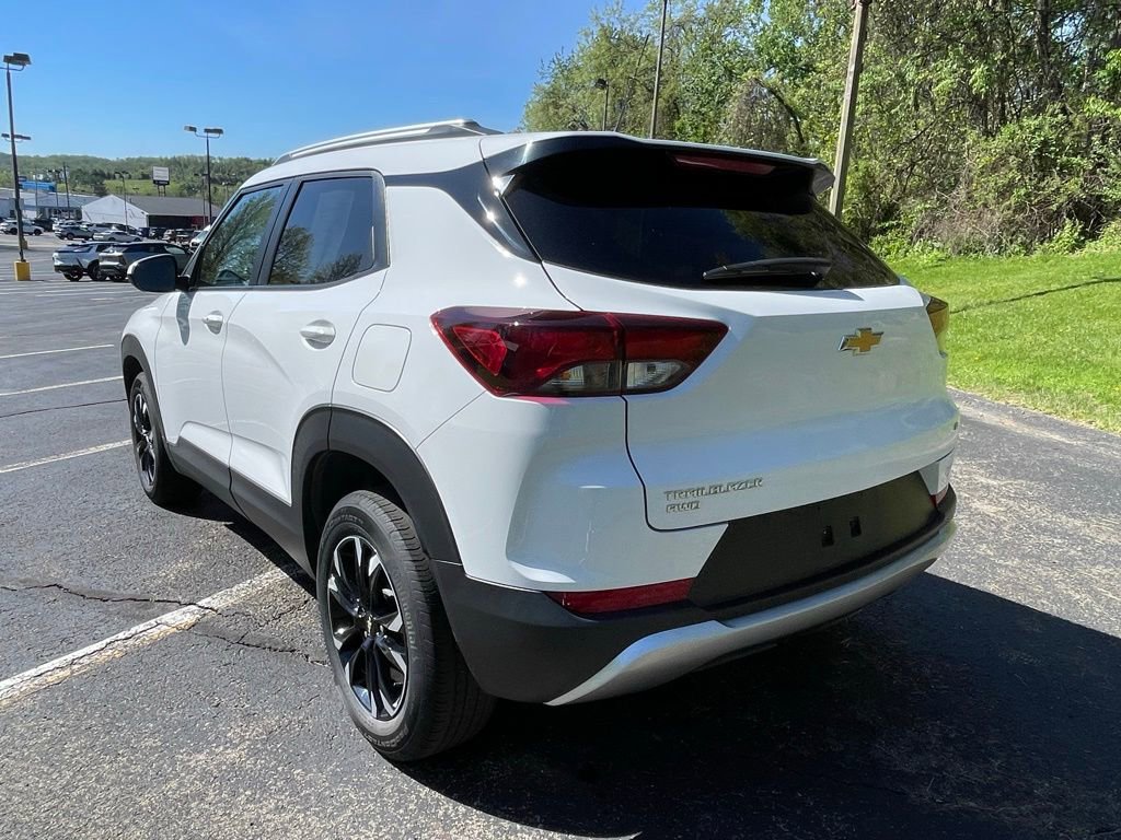 Certified 2023 Chevrolet TrailBlazer LT w/ Convenience Package AWD/4WD image 5