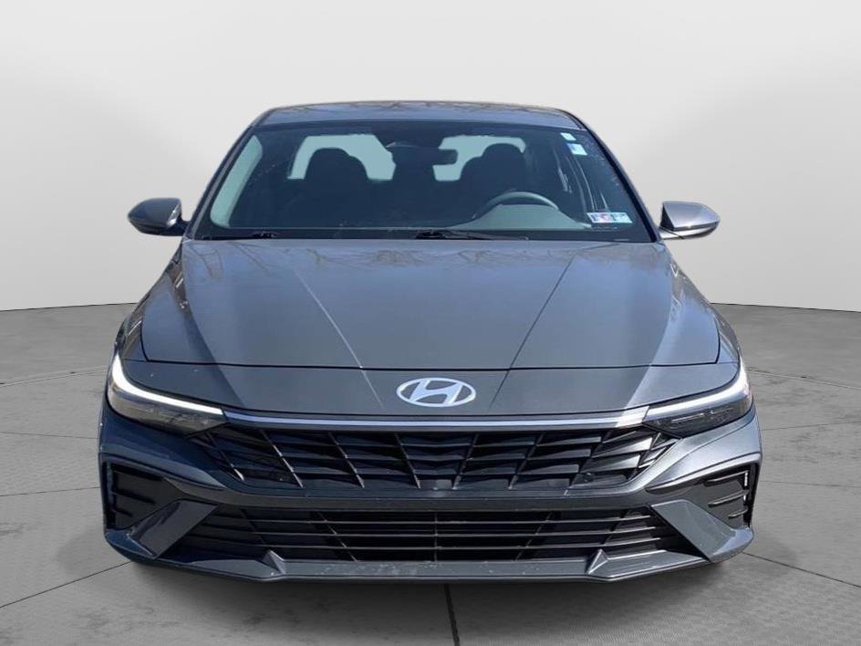 Used 2024 Hyundai Elantra SEL image 8