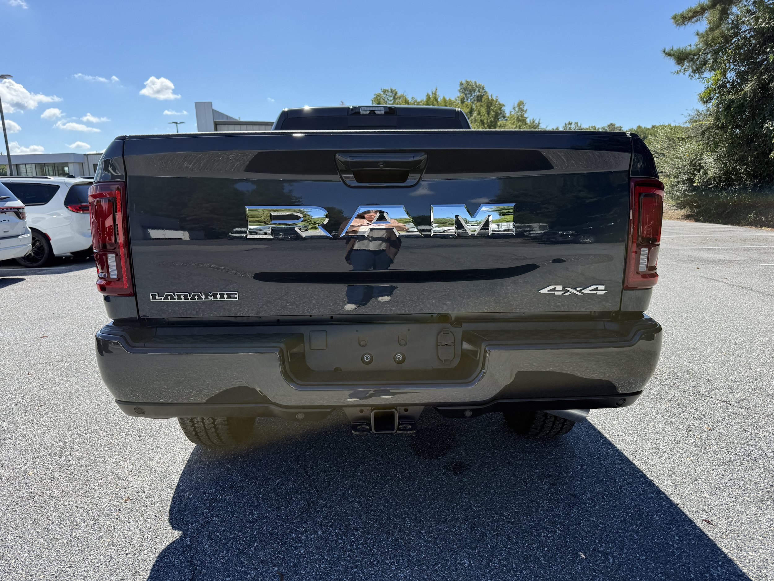 New 2026 RAM 3500 Laramie w/ Sport Appearance Package AWD/4WD image 6