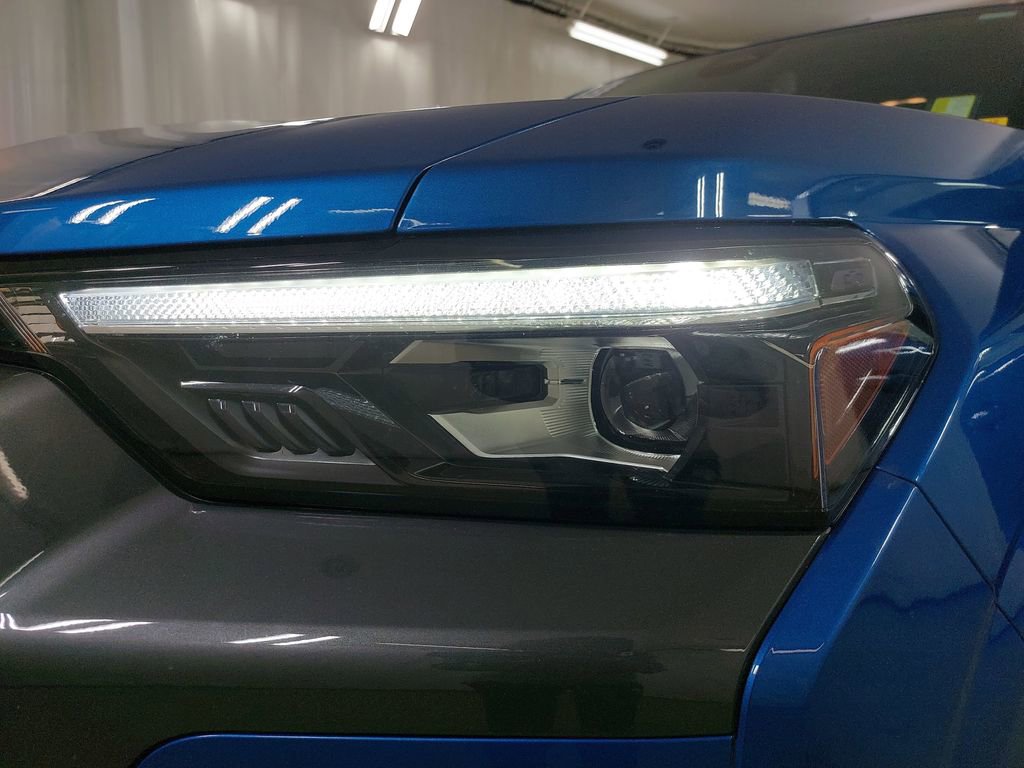 Certified 2023 Chevrolet Colorado LT w/ LT Convenience Package III image 33