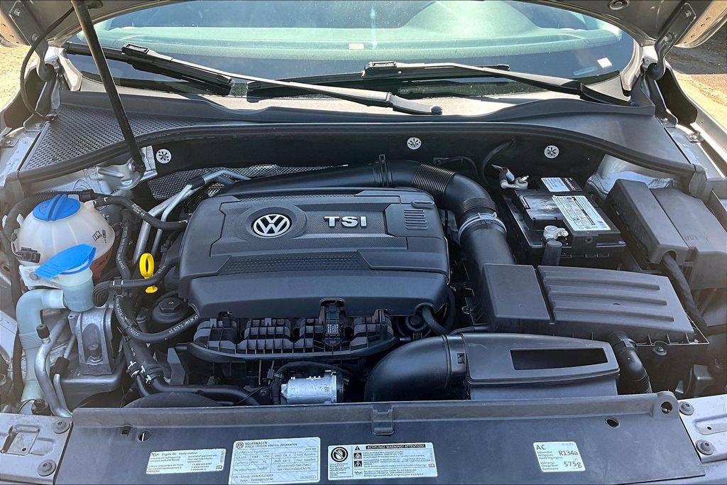 Used 2014 Volkswagen Passat 1.8T Wolfsburg Edition FWD image 29