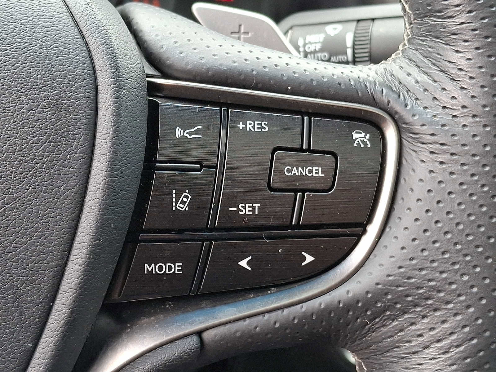 Used 2020 Lexus ES 350 F Sport w/ Accessory Package 2 image 19