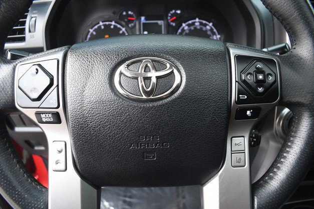 Certified 2022 Toyota 4Runner SR5 Premium w/ Moonroof Package AWD/4WD image 31