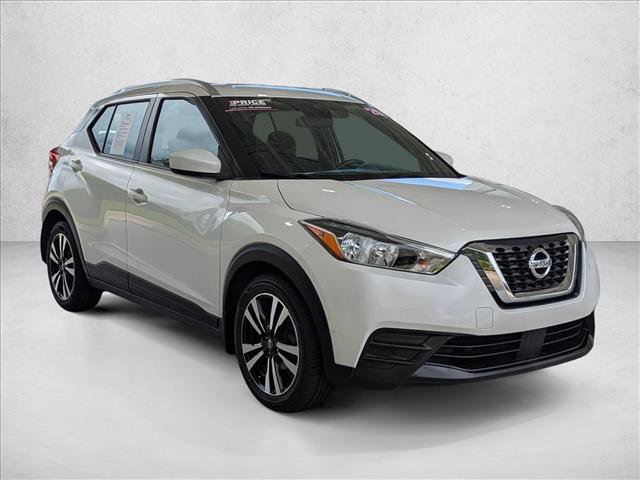 Used 2020 Nissan Kicks SV FWD image 3