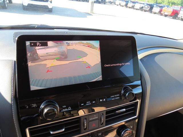 Used 2024 Nissan Armada SV w/ Cargo Package AWD/4WD image 24