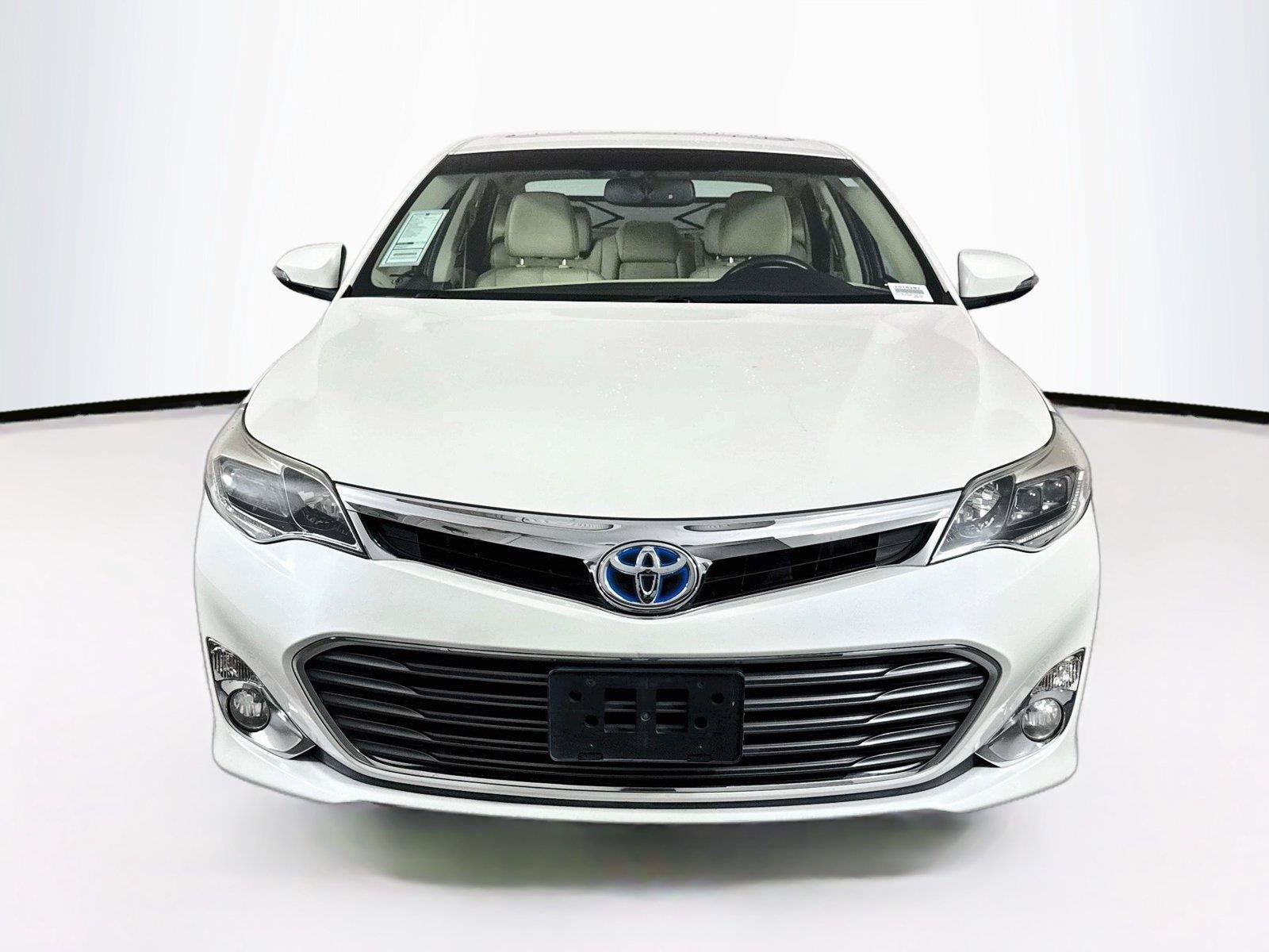 Used 2013 Toyota Avalon Limited FWD image 9