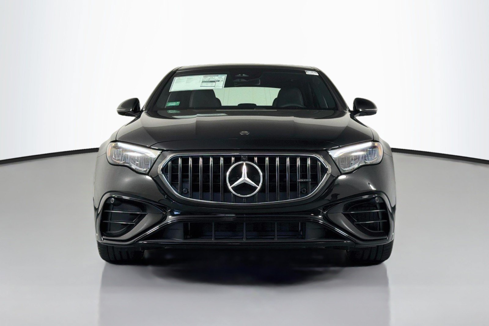 New 2026 Mercedes-Benz E 53 AMG e 4MATIC Sedan image 2