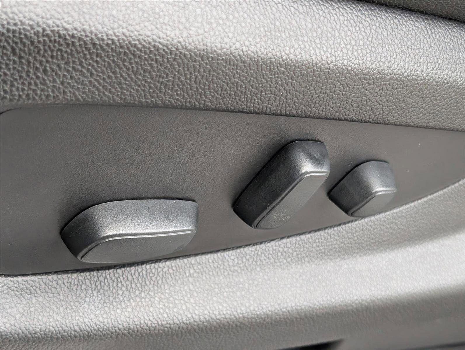 Used 2018 Chevrolet Silverado 1500 High Country w/ High Desert Package image 22