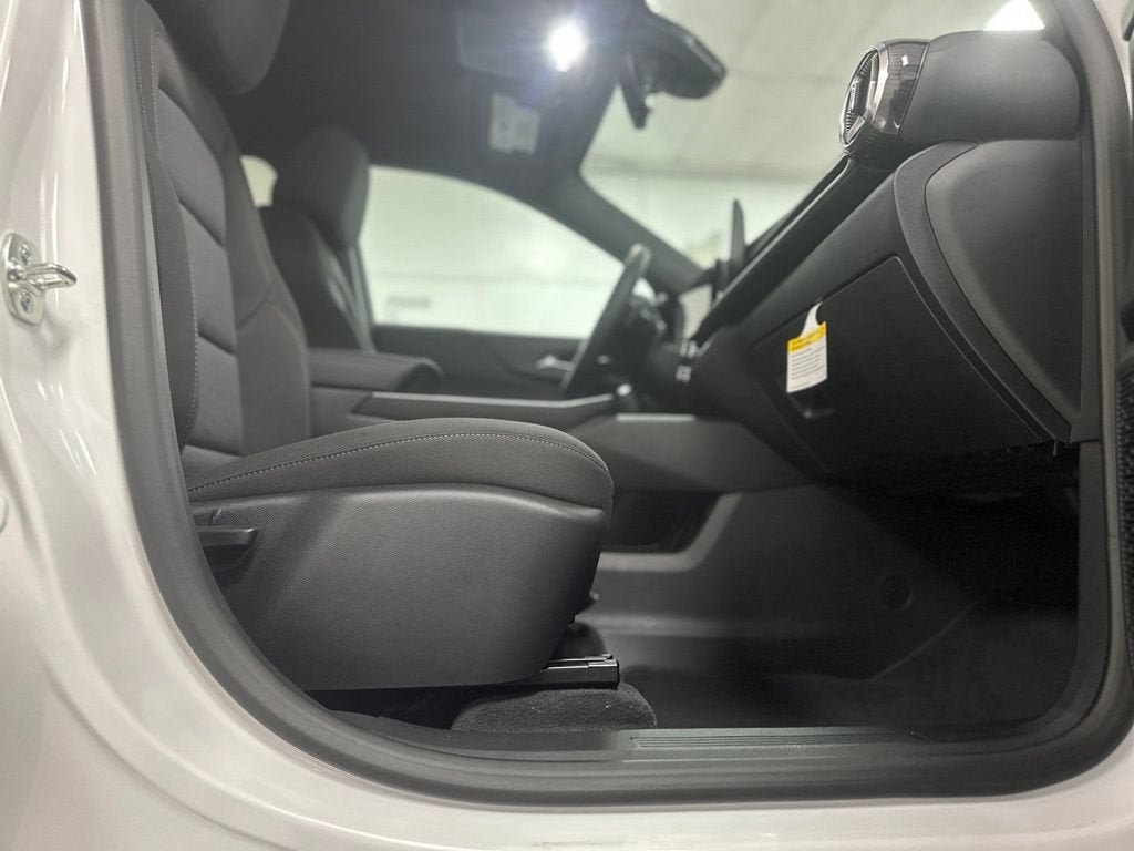 New 2027 Chevrolet Equinox LT AWD/4WD image 25