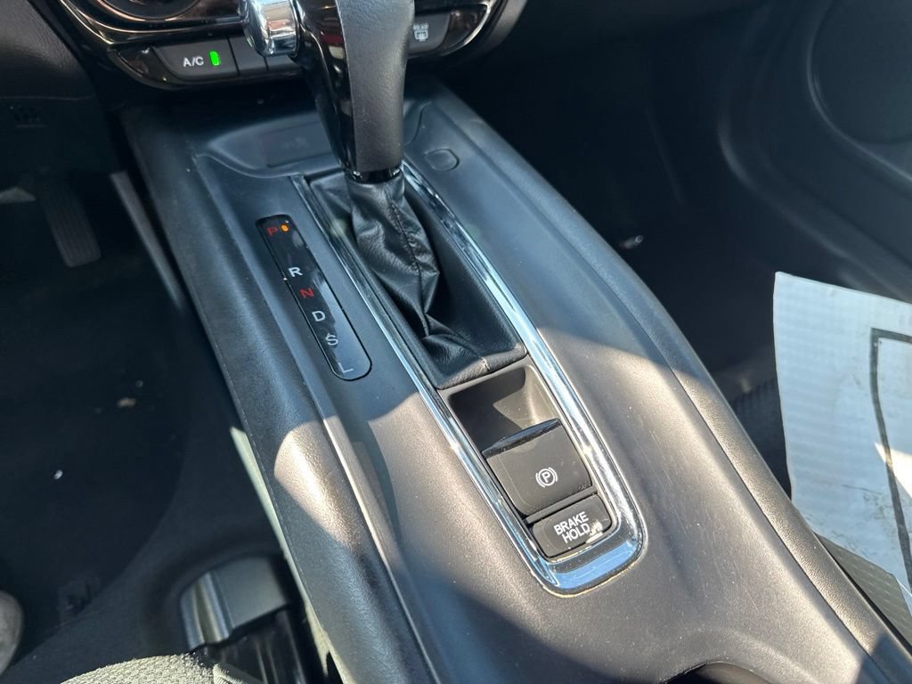 Used 2022 Honda HR-V LX image 7
