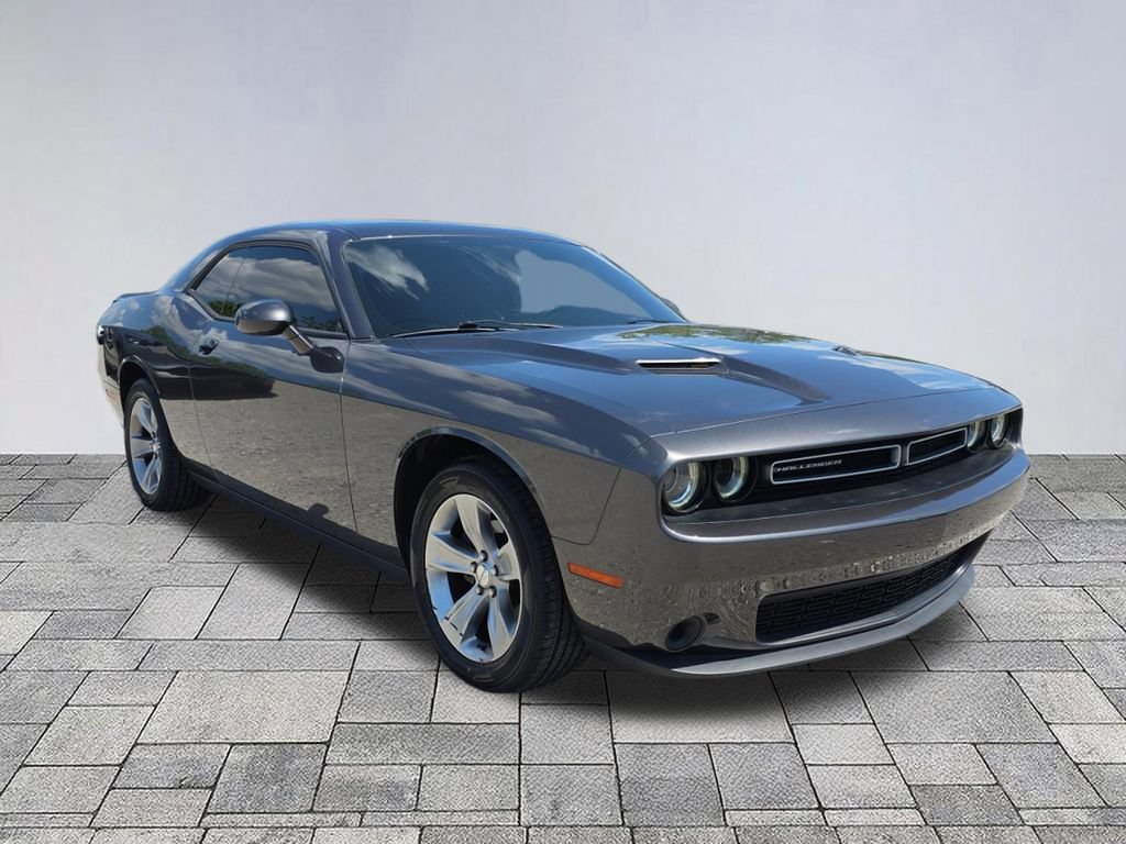 Used 2019 Dodge Challenger SXT