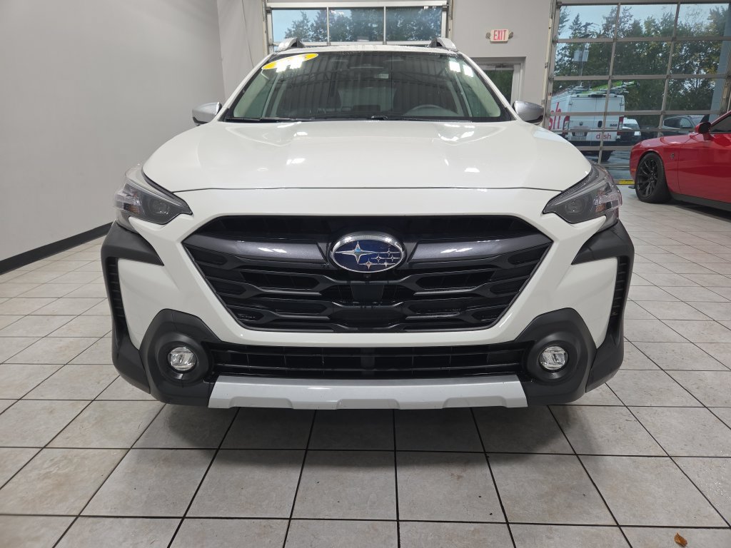 Used 2025 Subaru Outback Touring XT AWD/4WD image 7