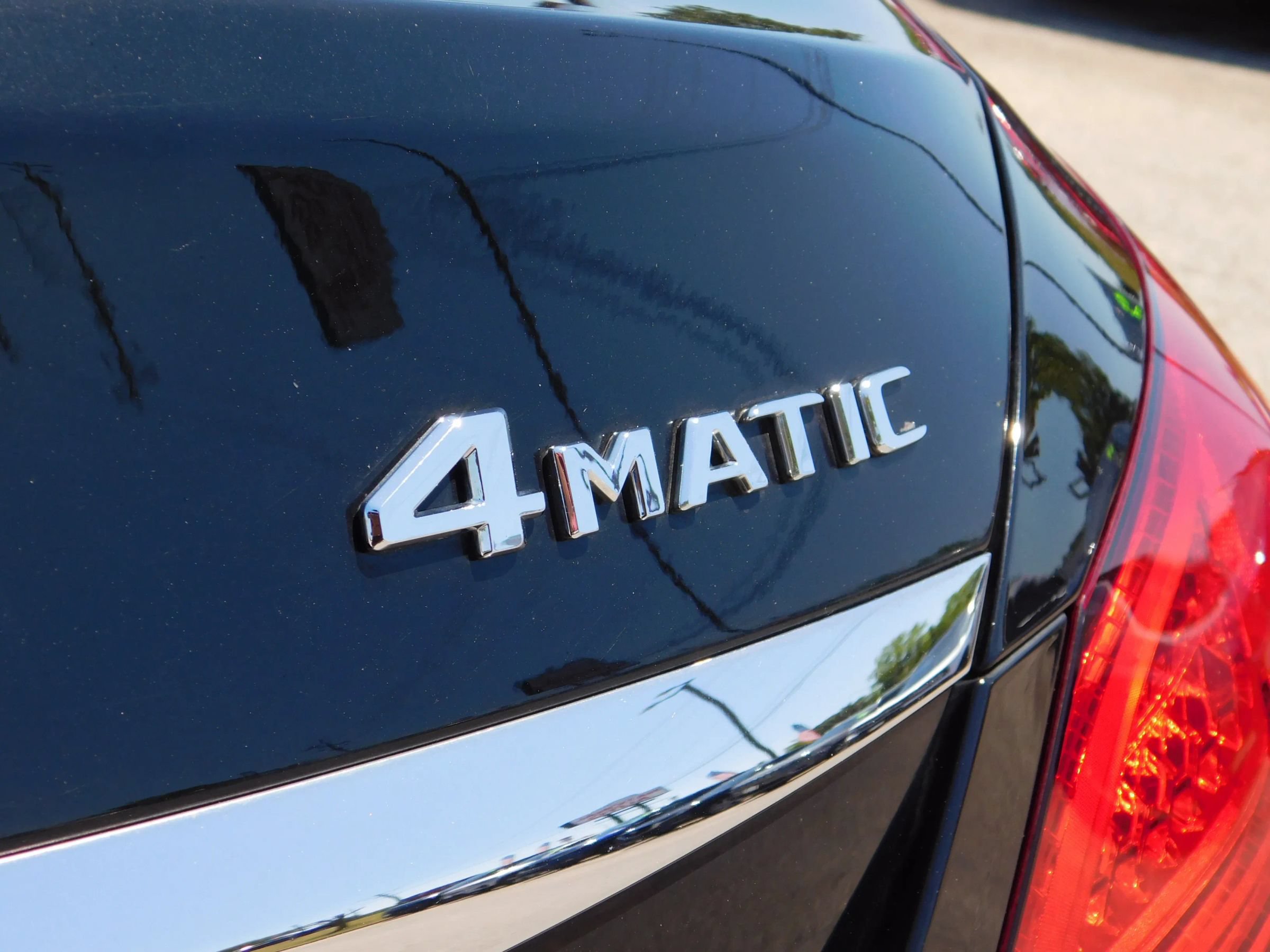 Used 2020 Mercedes-Benz C 300 4MATIC Sedan image 6