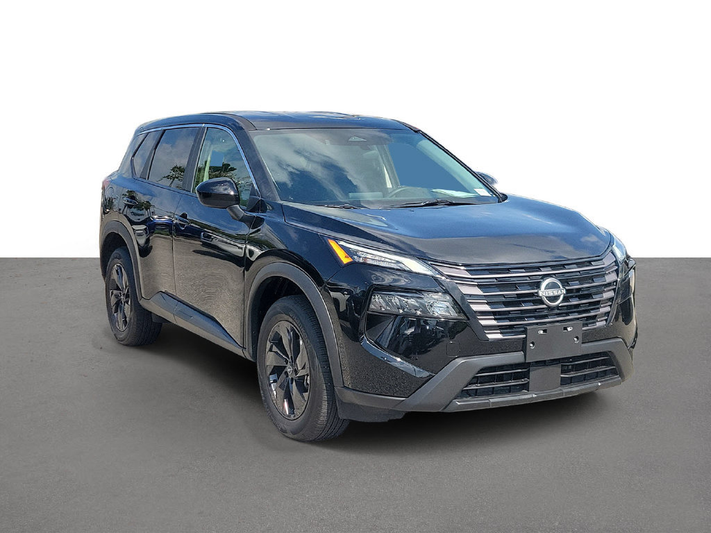 Certified 2026 Nissan Rogue SV AWD/4WD image 2