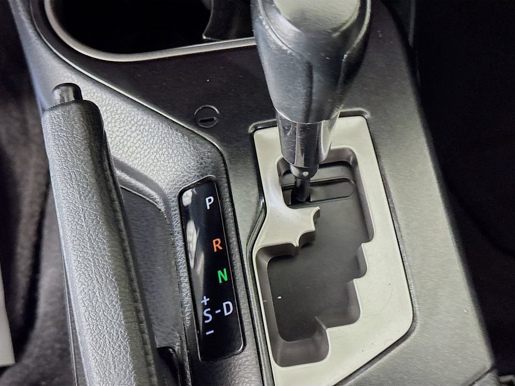 Used 2016 Toyota RAV4 XLE FWD image 19