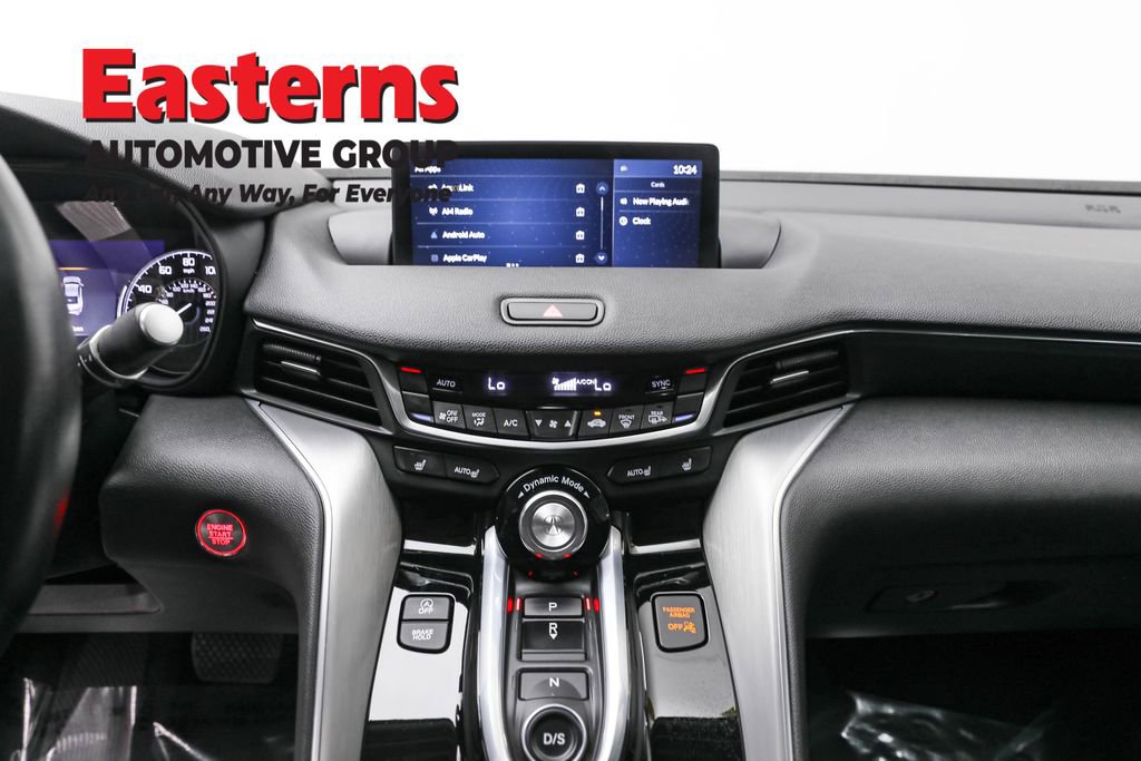 Used 2023 Acura TLX image 12