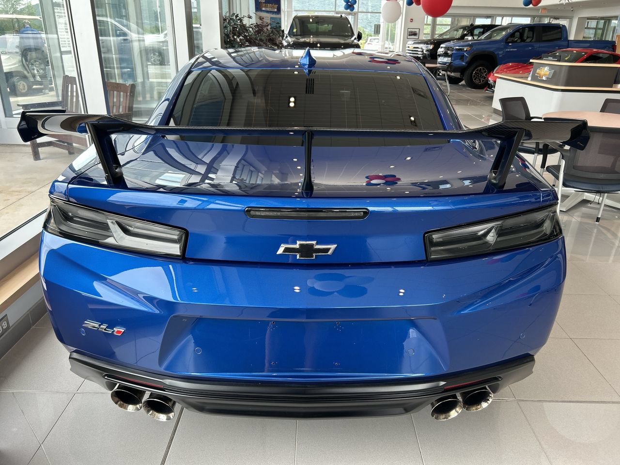 Used 2018 Chevrolet Camaro ZL1 RWD image 3