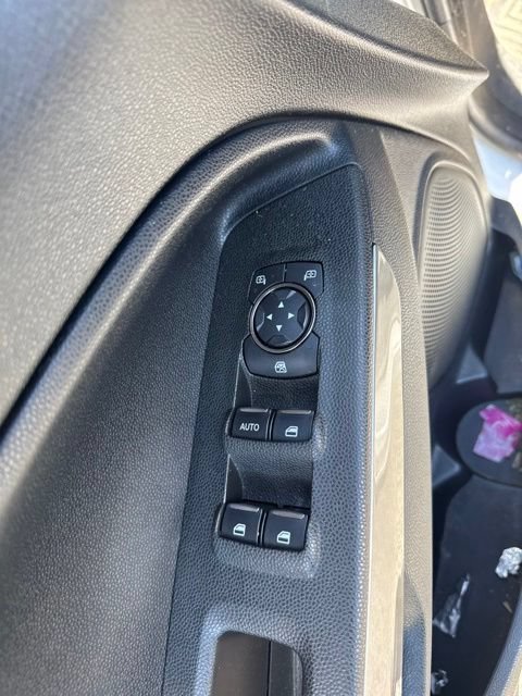 Used 2018 Ford EcoSport SE w/ SE Convenience Package FWD image 25