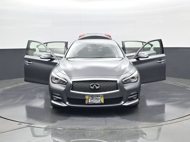 Used 2017 INFINITI Q50 Signature Edition w/ All Weather Package (L93) AWD/4WD image 31