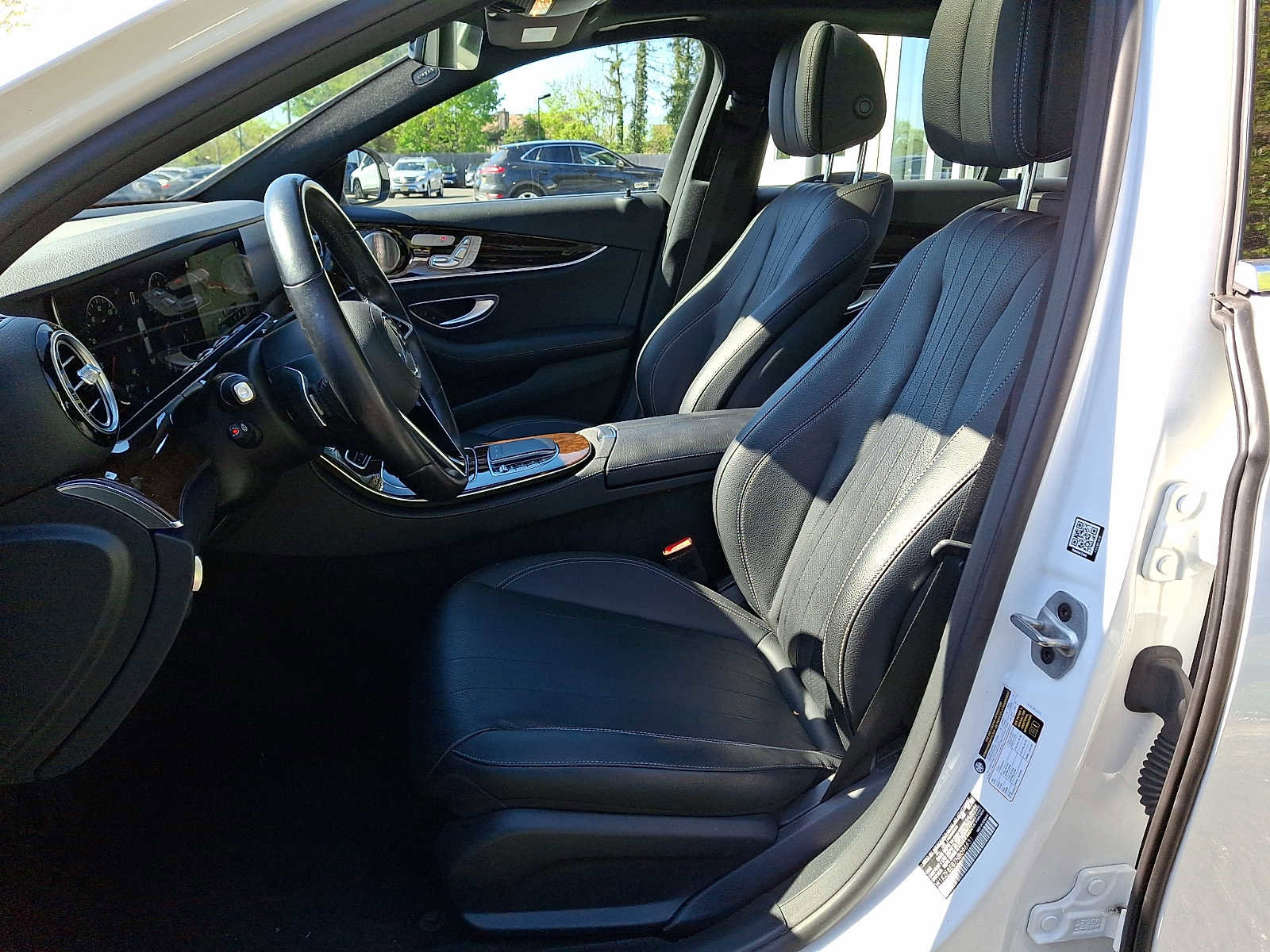 Certified 2022 Mercedes-Benz E 350 4MATIC Sedan image 10