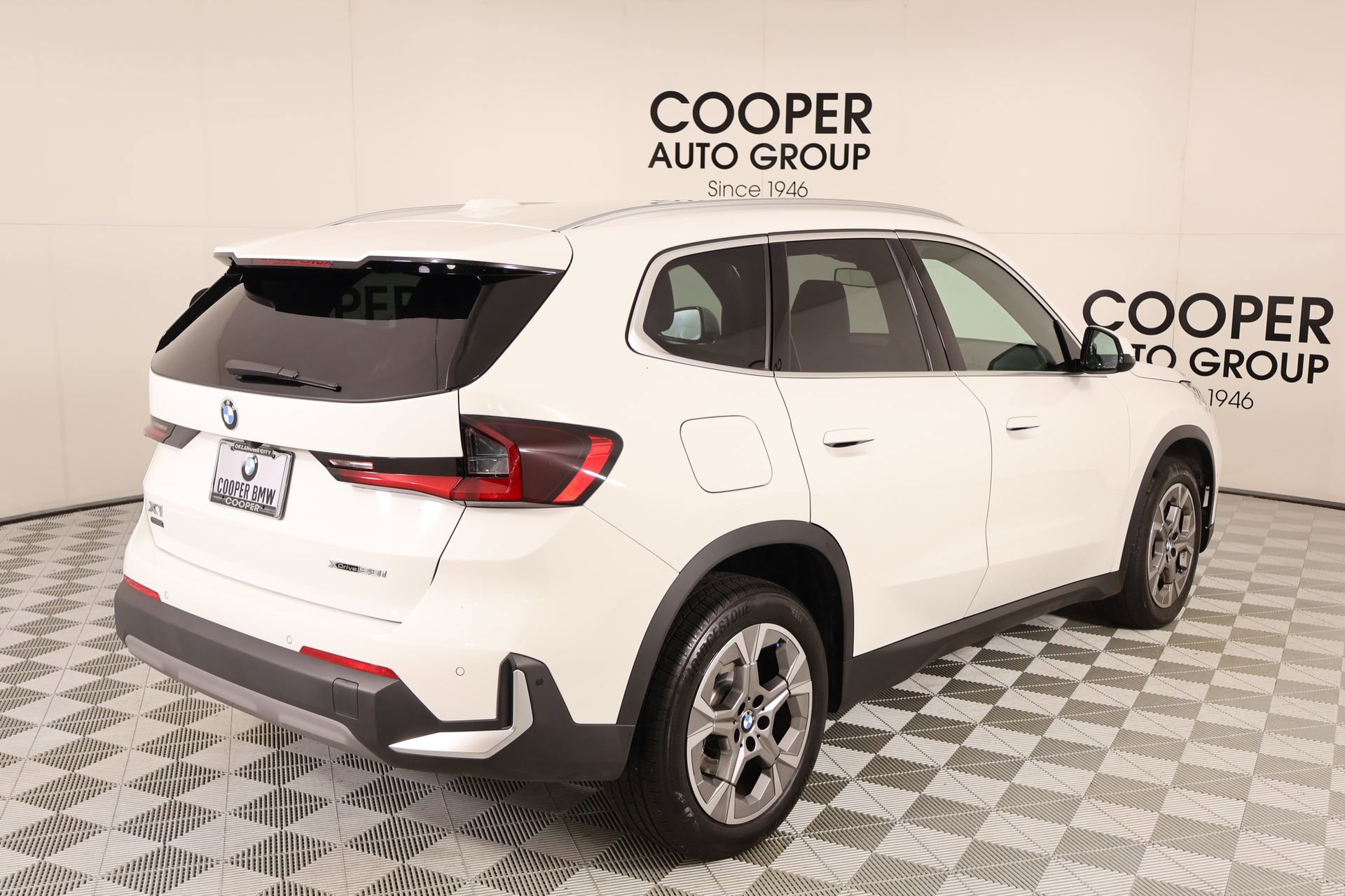 Used 2023 BMW X1 xDrive28i AWD/4WD image 20