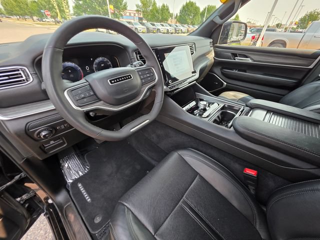 Used 2024 Jeep Wagoneer Series II AWD/4WD image 19