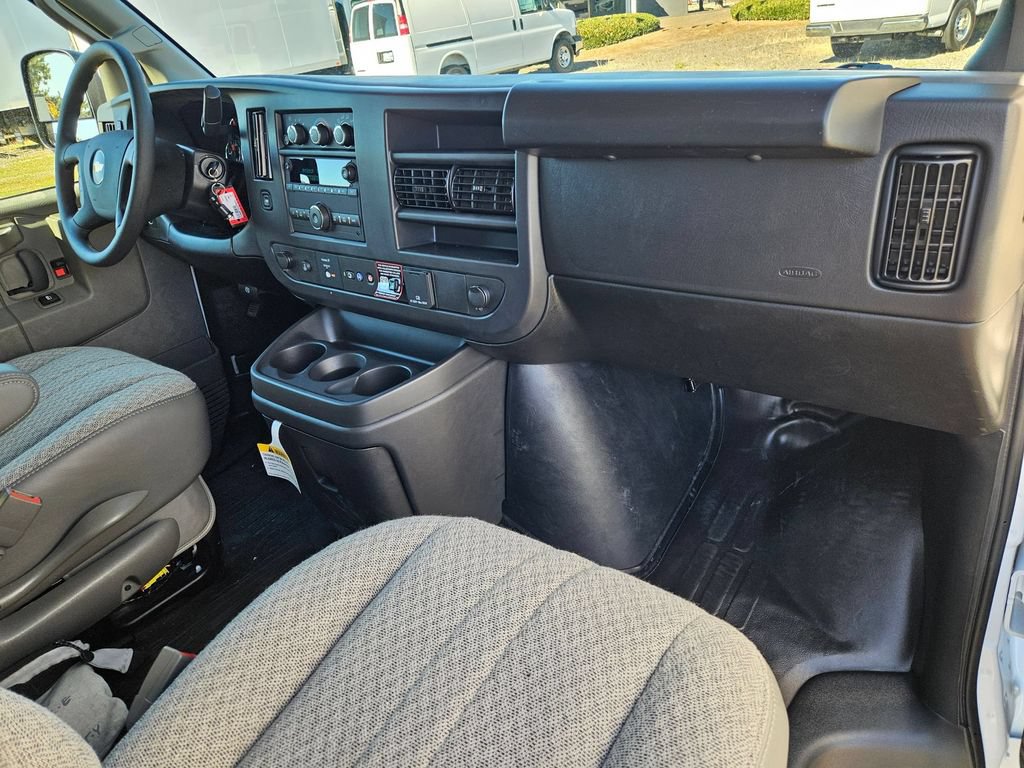 New 2025 Chevrolet Express 2500 w/ Driver Convenience Package RWD image 37