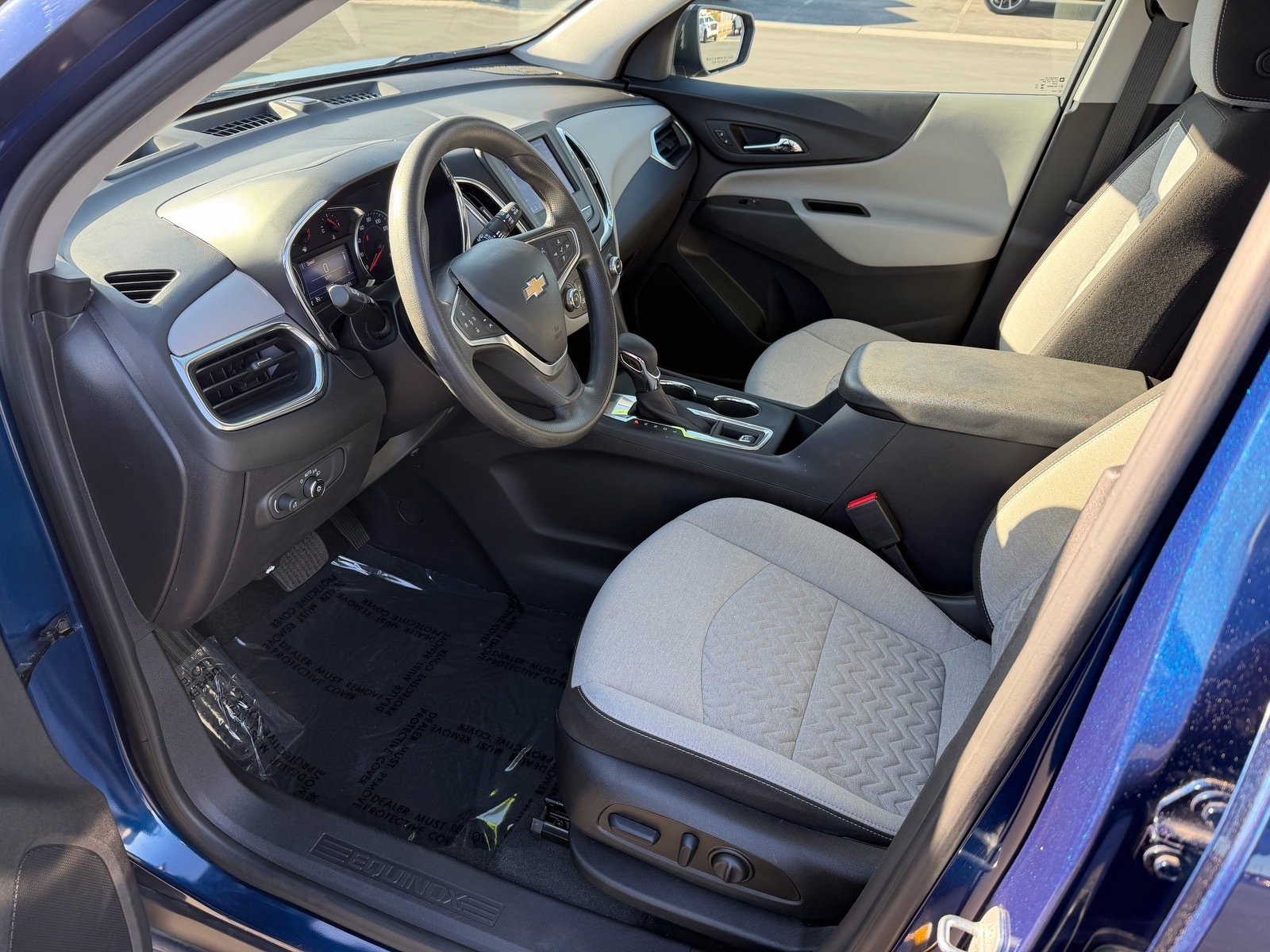 Used 2023 Chevrolet Equinox LS w/ LS Convenience Package FWD image 15