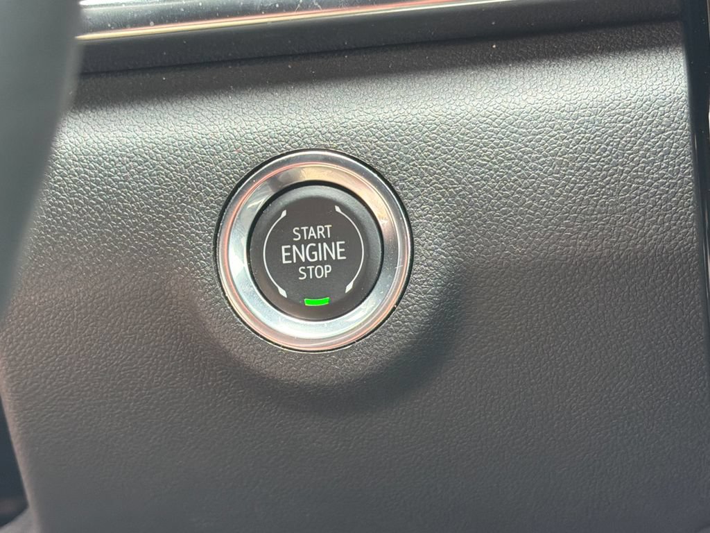 Used 2026 GMC Terrain Elevation w/ Black Edition FWD image 31