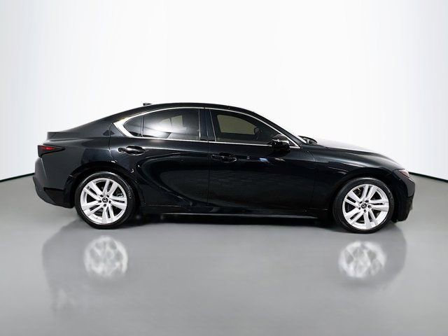 Used 2022 Lexus IS 300 300 image 2