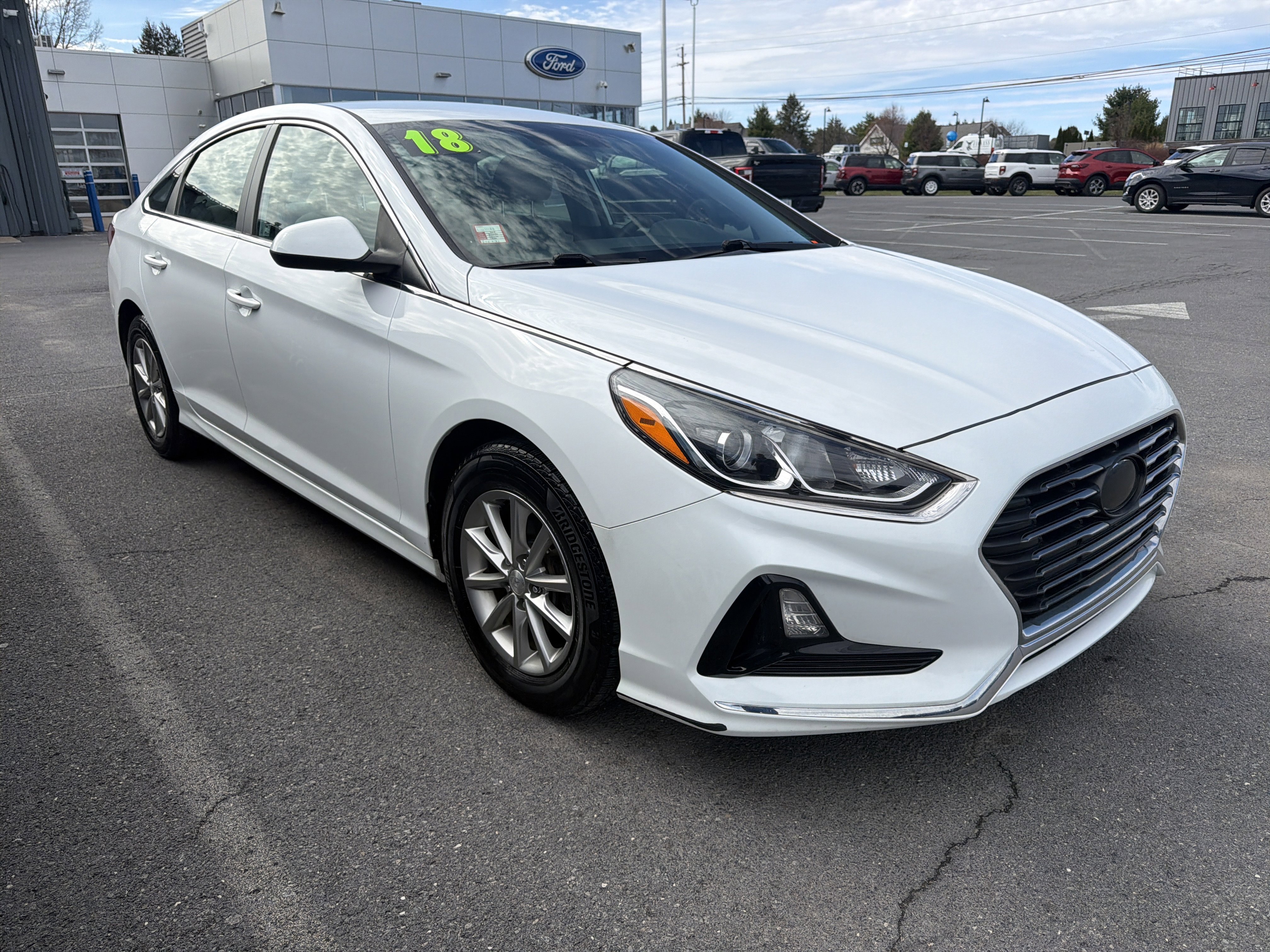 Used 2018 Hyundai Sonata SE w/ Cargo Package image 1