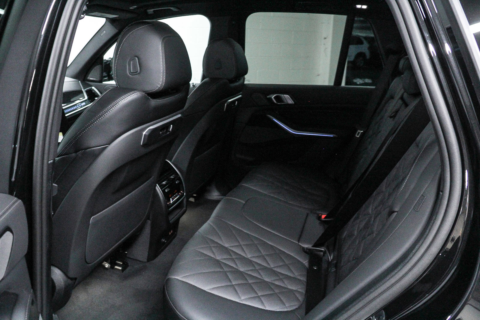 New 2026 BMW X5 xDrive50e AWD/4WD image 17