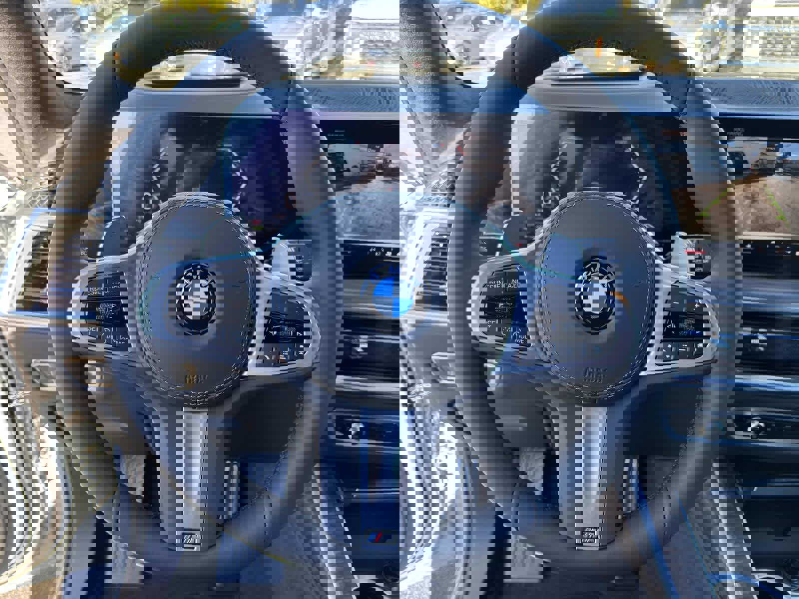 New 2026 BMW X7 xDrive40i w/ Executive Package image 27