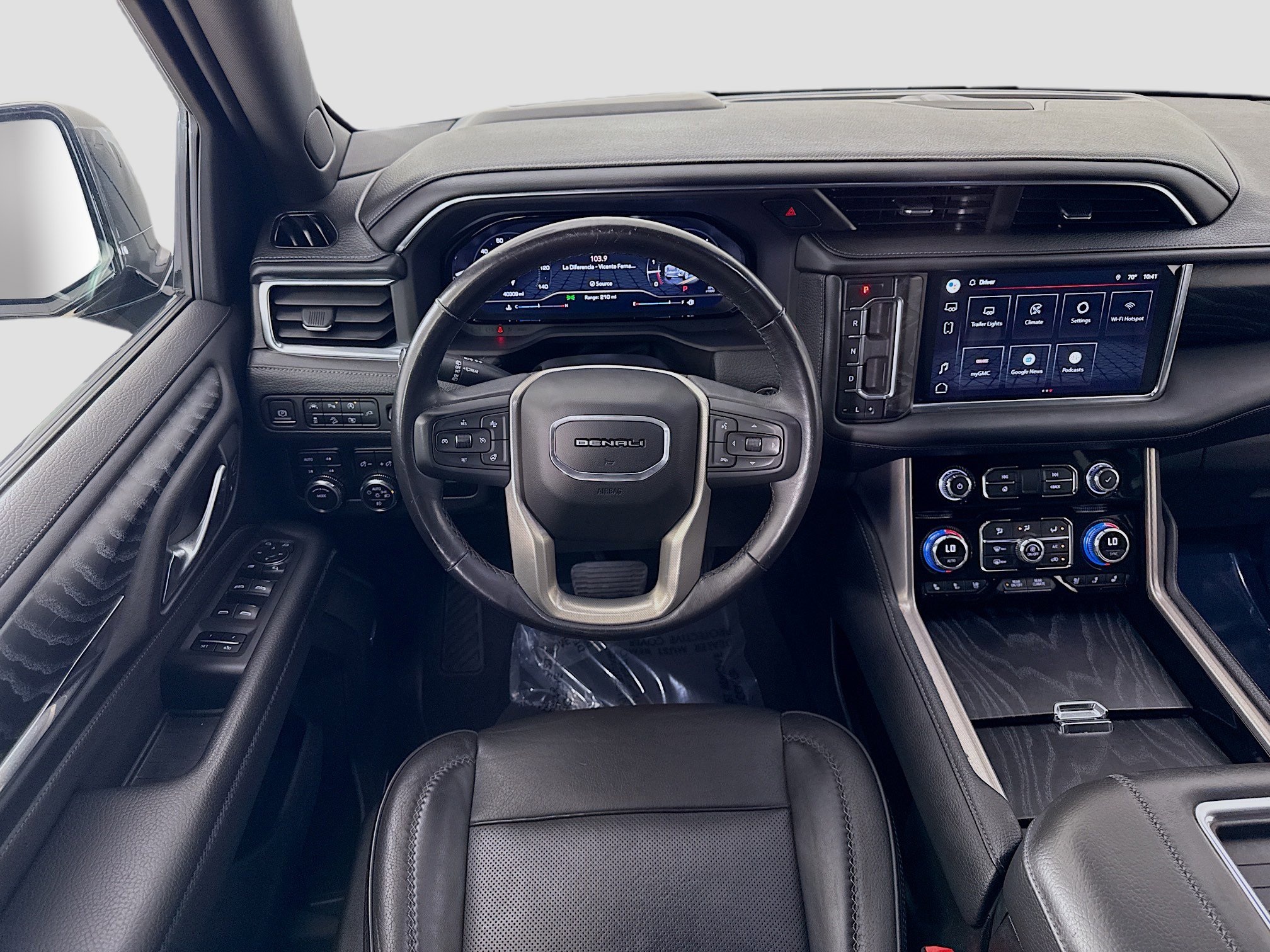 Used 2022 GMC Yukon Denali image 23