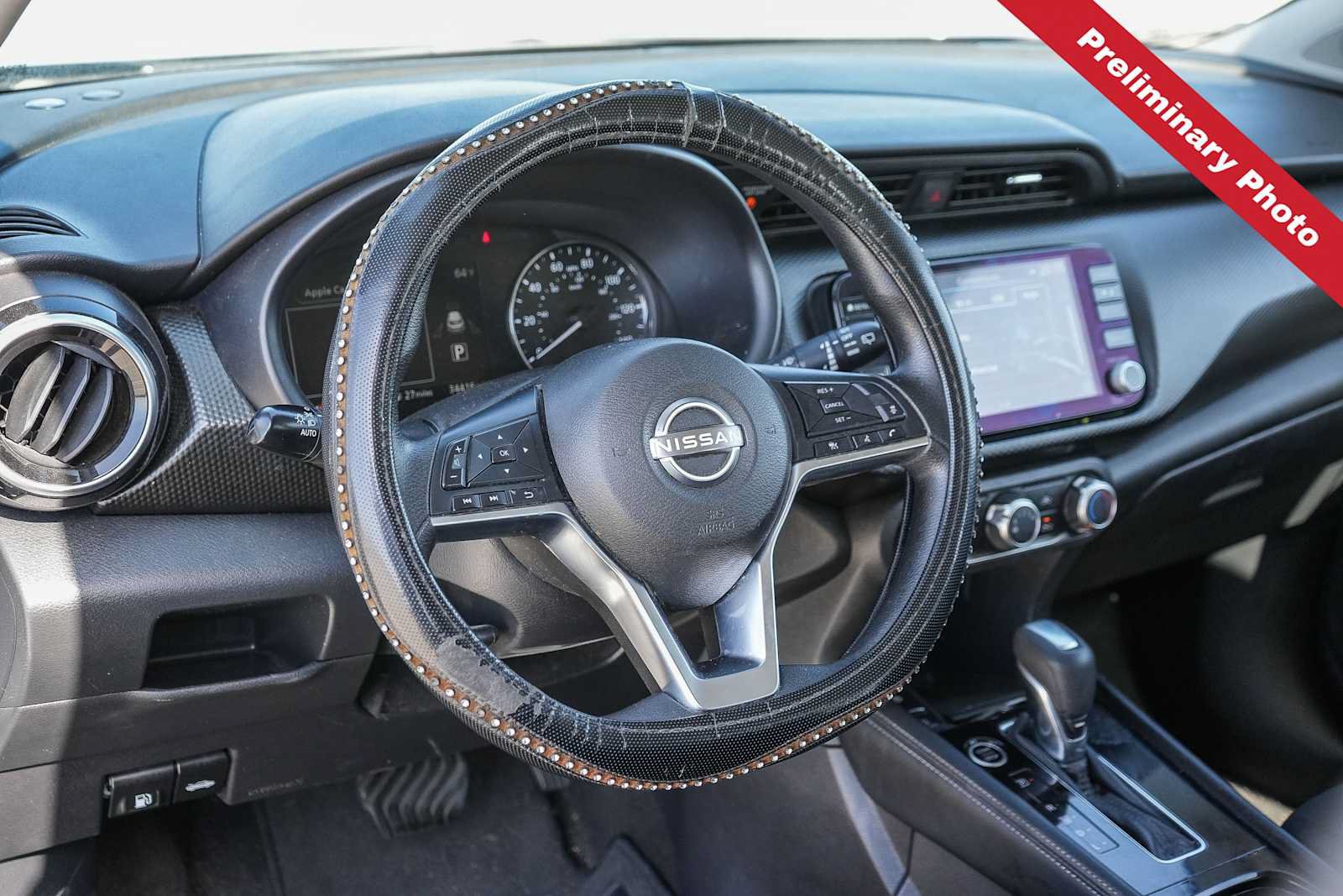 Used 2024 Nissan Kicks SV FWD image 15
