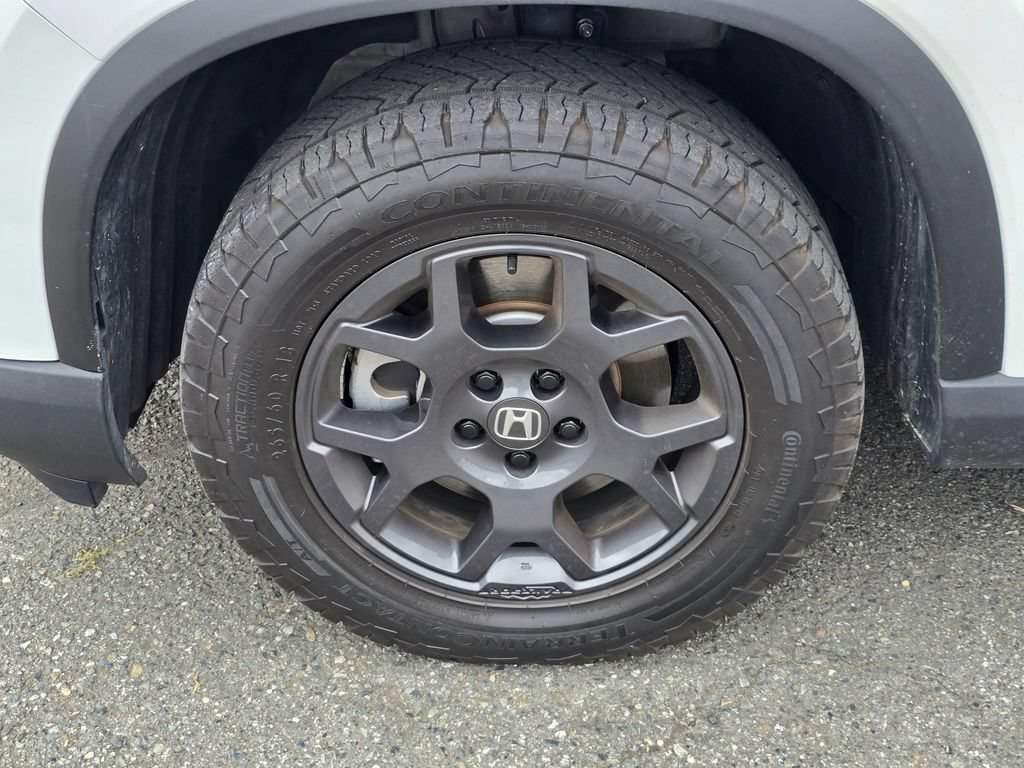 Used 2023 Honda Pilot TrailSport image 10