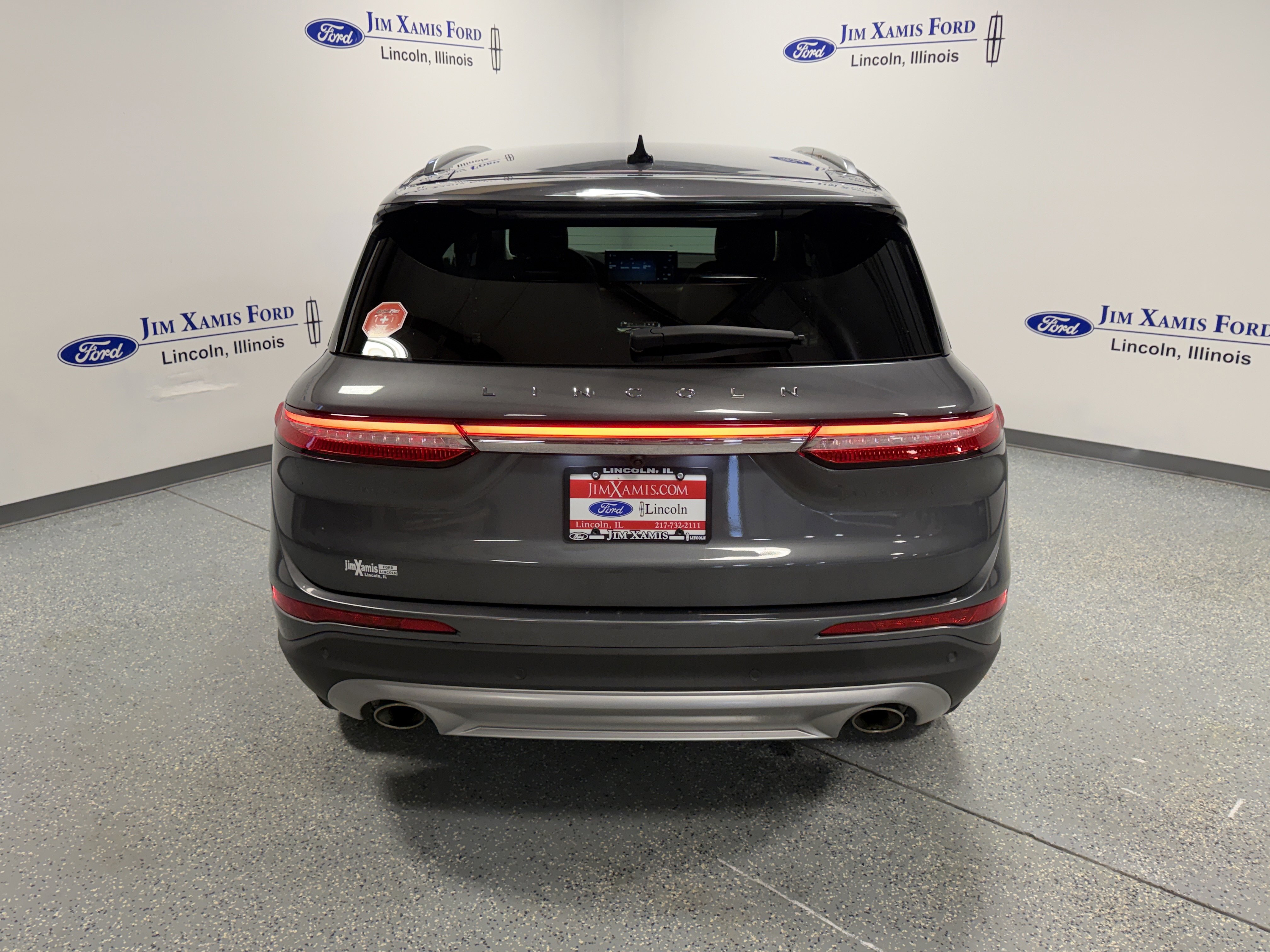 Used 2023 Lincoln Corsair Reserve w/ Equipment Group 201A image 5