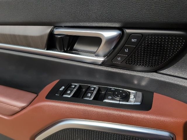 Used 2023 Kia Telluride SX Prestige image 16