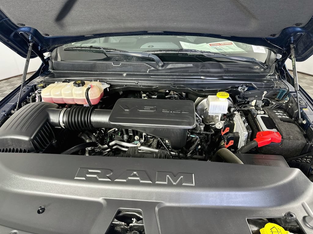Used 2022 RAM 1500 Big Horn AWD/4WD image 38