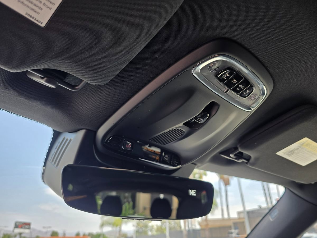 Used 2019 Volvo XC90 T6 R-Design AWD/4WD image 46