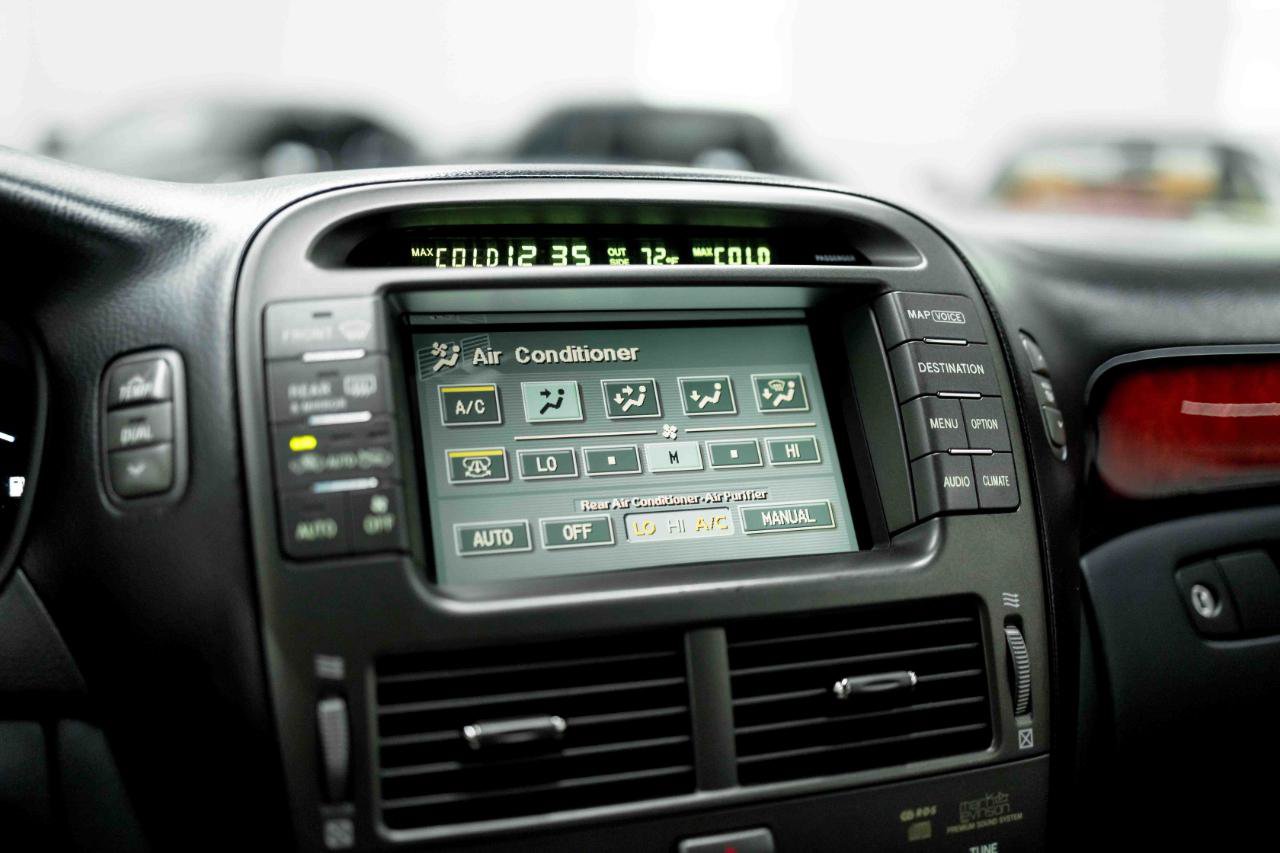 Used 2004 Lexus LS 430 RWD image 74