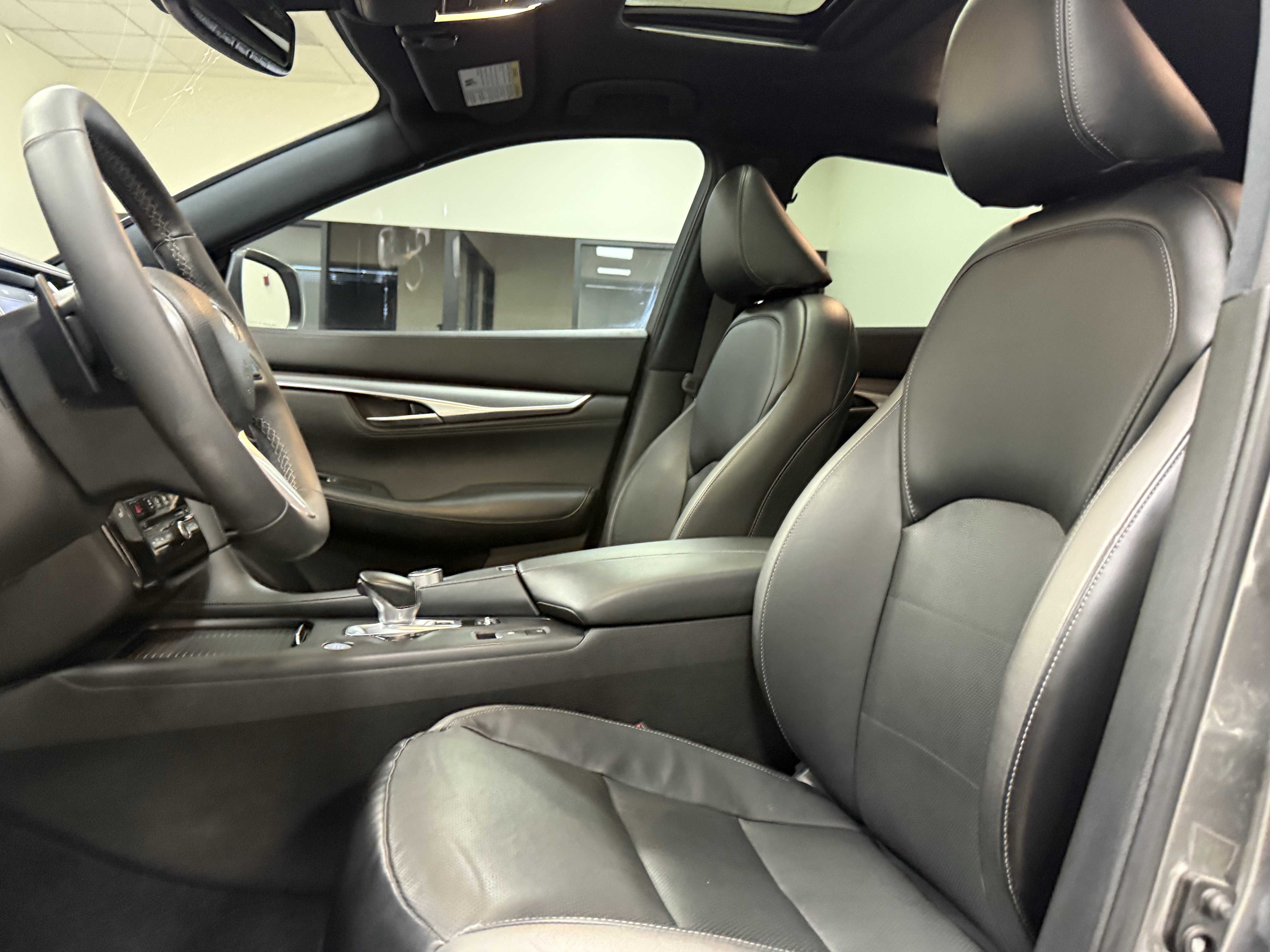Certified 2023 INFINITI QX55 Luxe w/ Cargo Package AWD/4WD image 10