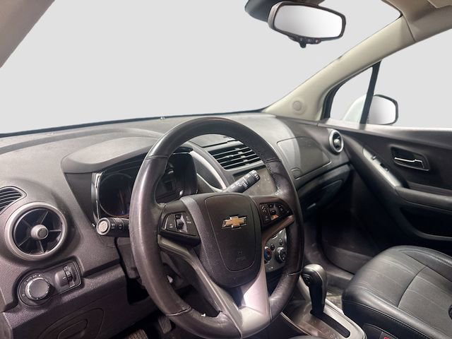 Used 2016 Chevrolet Trax LT w/ LT Convenience Package image 11