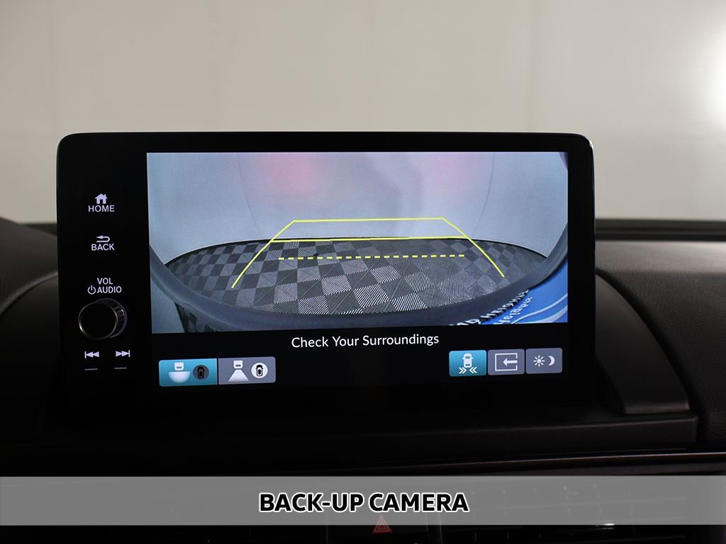 Used 2024 Honda Pilot TrailSport image 6