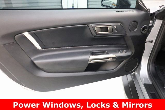 Used 2022 Ford Mustang Shelby GT500 w/ Carbon Fiber Track Pack image 55