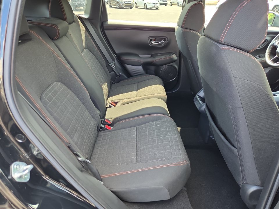 Certified 2025 Honda HR-V Sport image 29