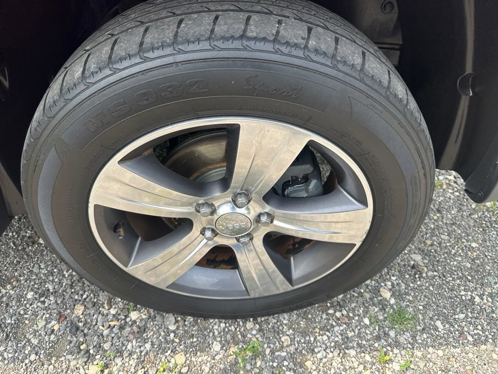 Used 2016 Jeep Patriot High Altitude AWD/4WD image 9