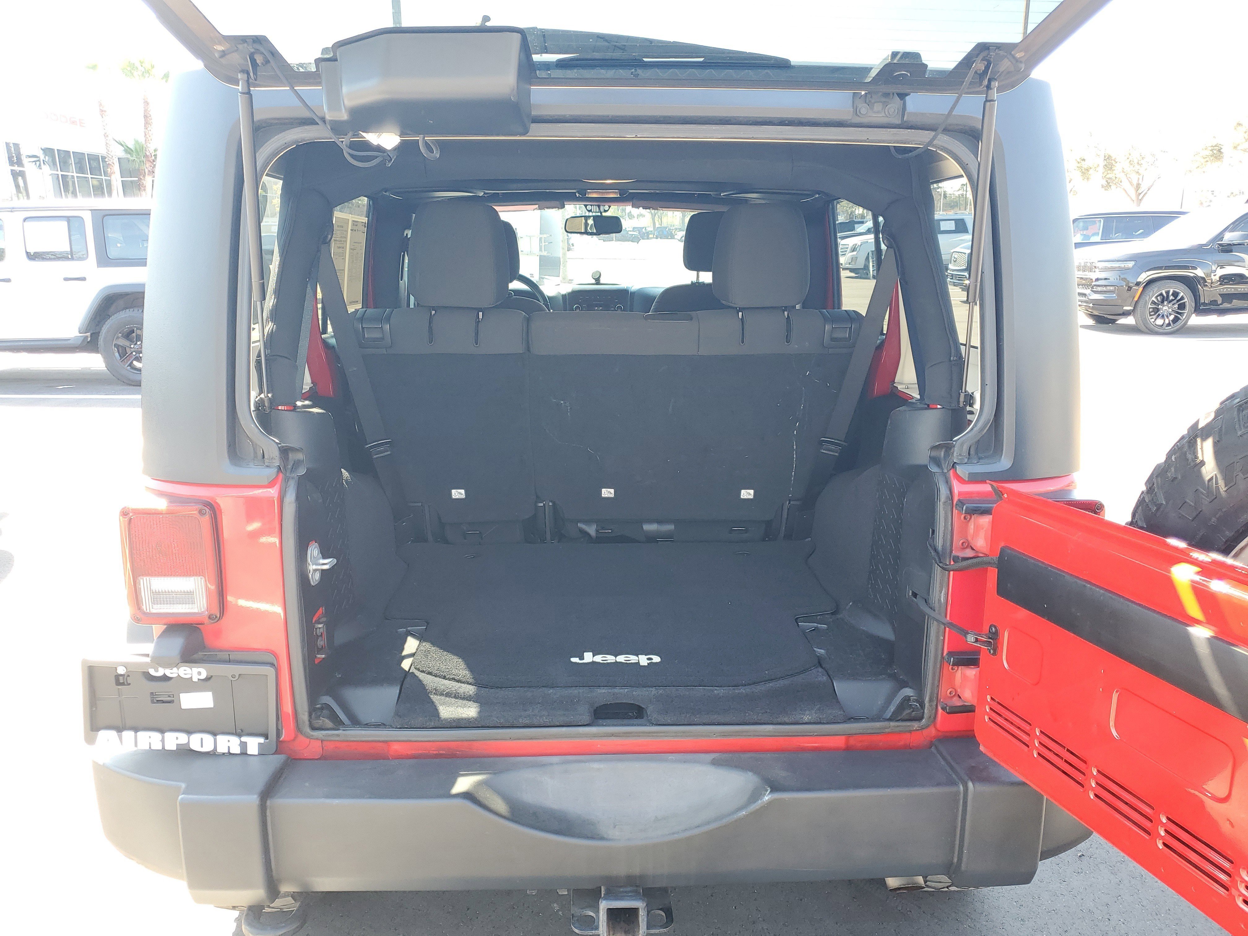 Used 2016 Jeep Wrangler Unlimited Sport w/ Quick Order Package 24S image 11