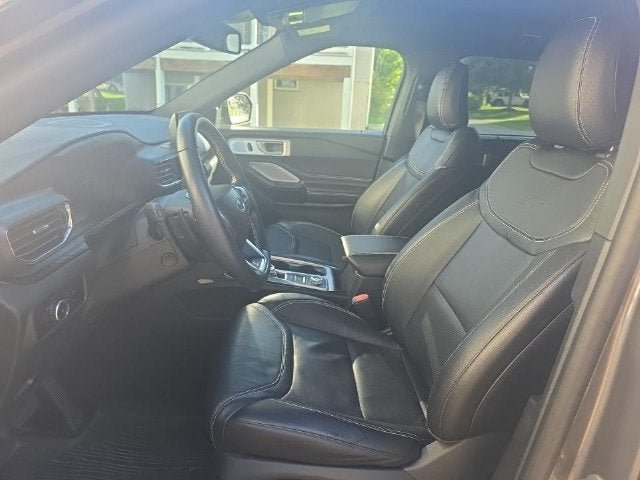 Used 2023 Ford Explorer ST w/ Equipment Group 401A AWD/4WD image 13